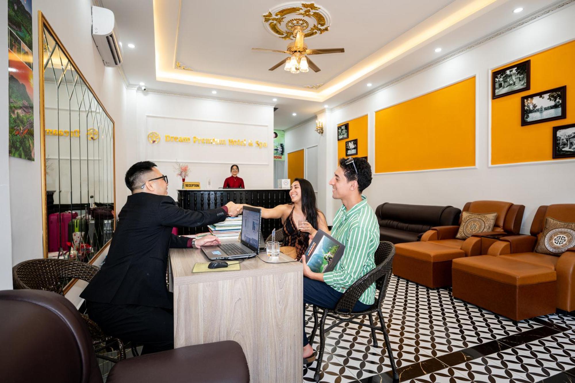 Dream Premium Hotel & Spa Hanoi Esterno foto